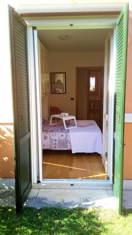 Casa Vacanze I Borghi Appartement Salionze Buitenkant foto