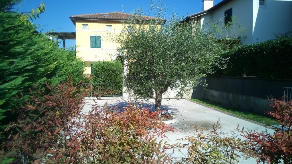 Casa Vacanze I Borghi Appartement Salionze Buitenkant foto