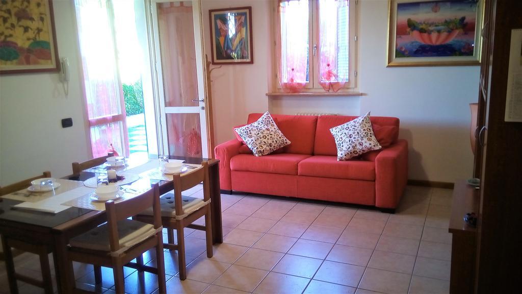 Casa Vacanze I Borghi Appartement Salionze Buitenkant foto