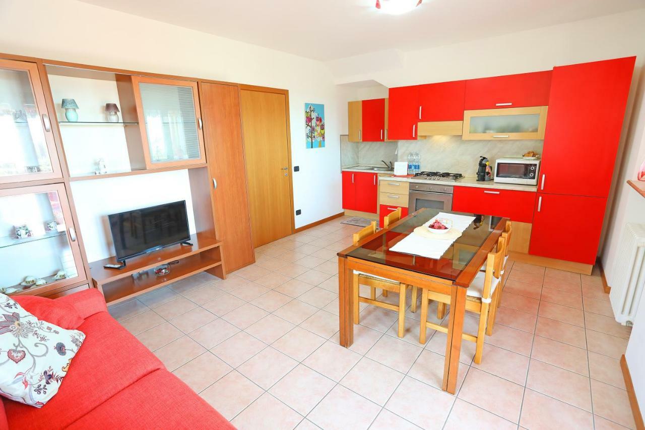Casa Vacanze I Borghi Appartement Salionze Buitenkant foto