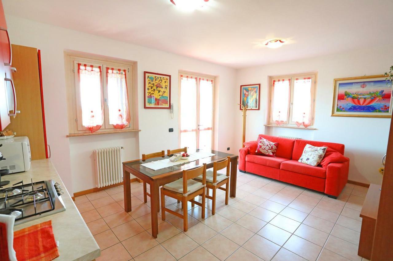 Casa Vacanze I Borghi Appartement Salionze Buitenkant foto